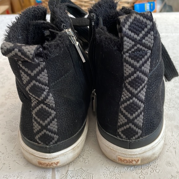 Roxy shoes - Picture 6 of 9